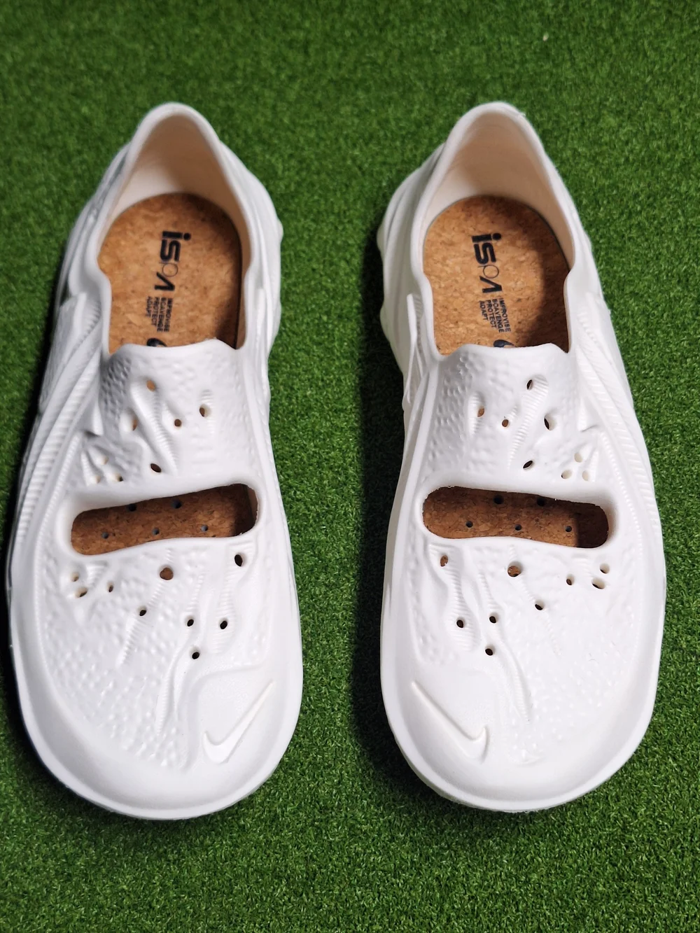 Nike ISPA Universal Men's Size 11 Natural White Sail Ivory Sneakers DM0886-100 - Picture 5 of 9